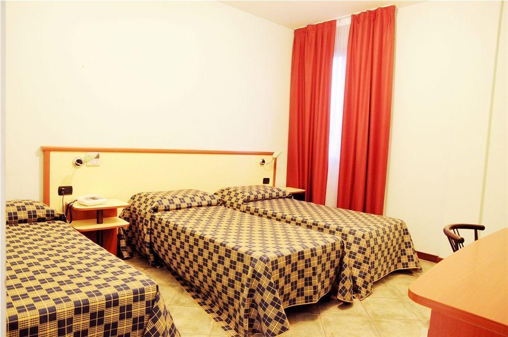 Hotel Miravalle Рибера Екстериор снимка